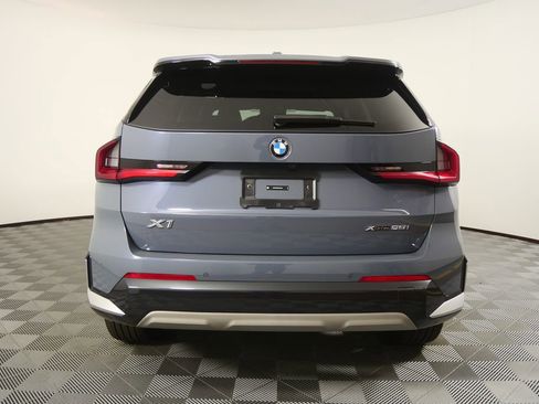 Certified 2025 BMW X1 xDrive28i image 4