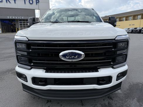 New 2026 Ford F250 Platinum AWD/4WD image 2