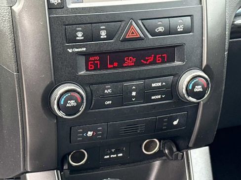 Used 2013 Kia Sorento SX w/ SX Premium Pkg image 22