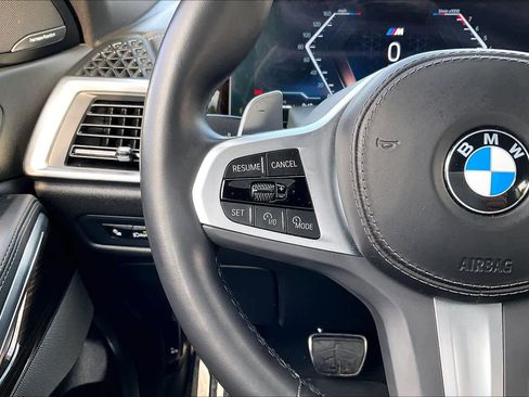 Certified 2024 BMW X6 xDrive40i w/ Premium Package image 26