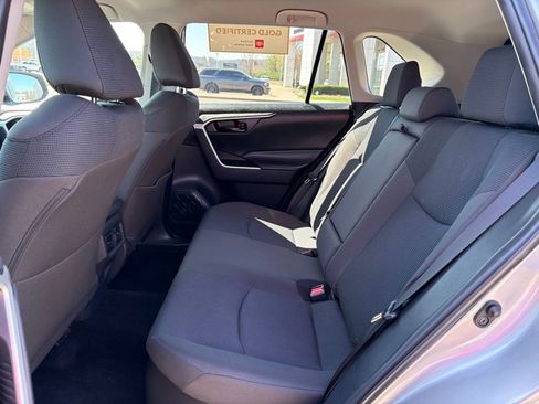 Certified 2025 Toyota RAV4 LE AWD/4WD image 13