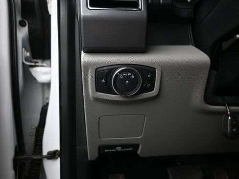 Used 2019 Ford F250 XLT AWD/4WD image 12