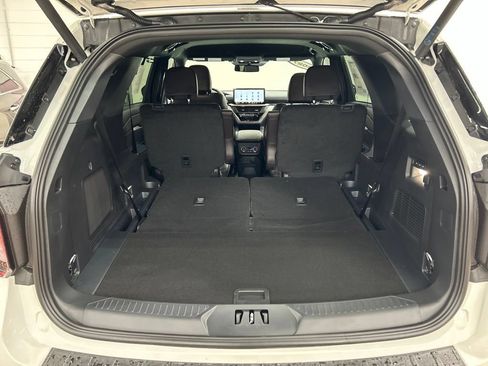 New 2027 Ford Explorer Platinum w/ LUX Leather Package AWD/4WD image 33