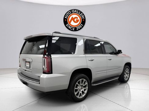 Used 2018 GMC Yukon Denali image 7