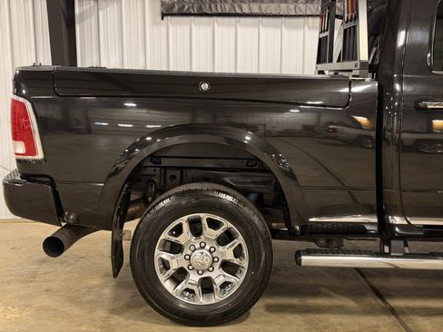 Used 2018 RAM 2500 Limited image 7