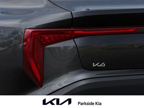 New 2025 Kia K4 LXS image 11
