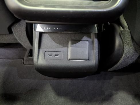 Used 2024 Cadillac Lyriq Sport AWD/4WD image 11