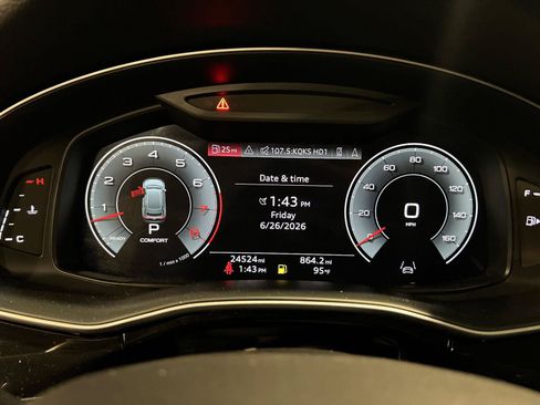Used 2023 Audi Q8 Premium Plus w/ Premium Plus Package AWD/4WD image 10
