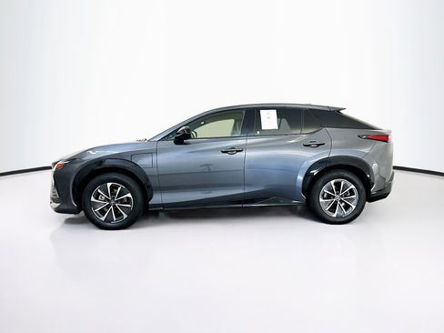 Used 2023 Lexus RZ 450e Premium w/ Technology Package AWD/4WD image 4