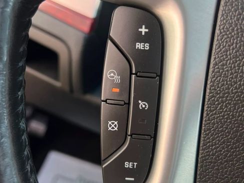 Used 2007 Cadillac Escalade EXT w/ Information Package AWD/4WD image 27