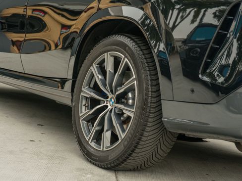 Used 2022 BMW X6 M50i w/ Premium Package image 48