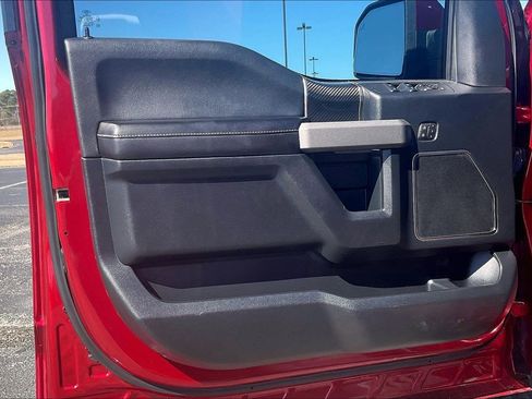 Used 2018 Ford F150 Raptor w/ Equipment Group 802A Luxury image 19