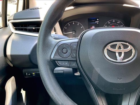 Used 2024 Toyota Corolla LE image 23