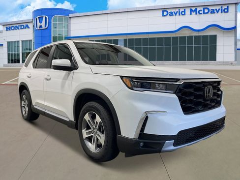 New 2025 Honda Pilot EX-L image 10