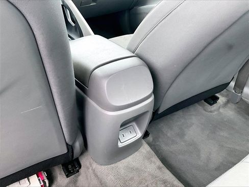 Used 2025 Hyundai Elantra Sport image 29