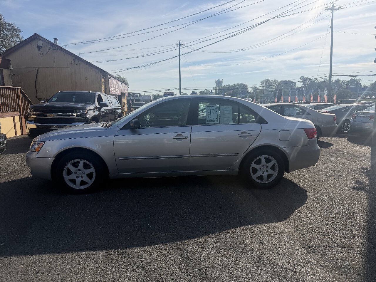 Used 2006 Hyundai Sonata V6 FWD image 1