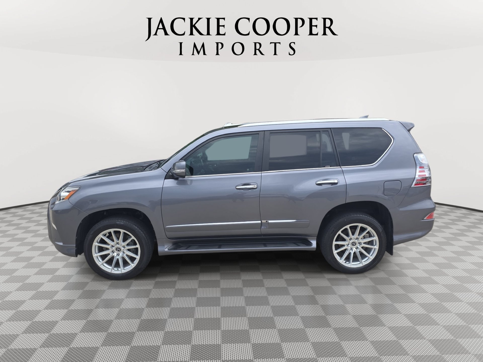 Used 2017 Lexus GX 460 Luxury w/ Preferred Accessory Package AWD/4WD image 8