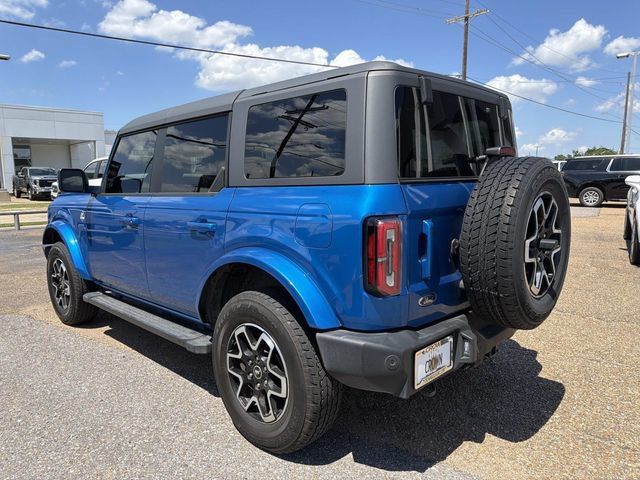 Used 2024 Ford Bronco Outer Banks AWD/4WD image 9