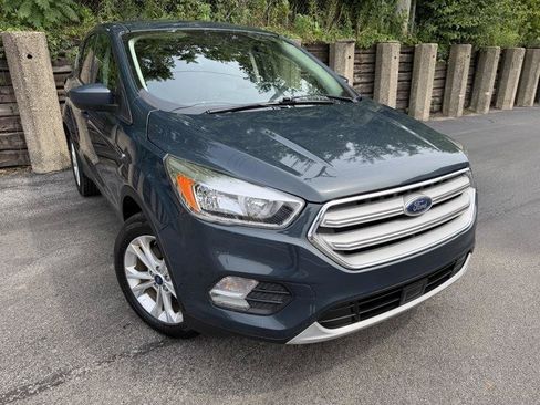 Used 2019 Ford Escape SE AWD/4WD image 3