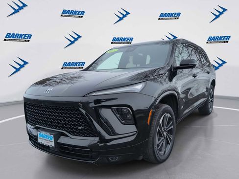 Used 2025 Buick Enclave Sport Touring image 1