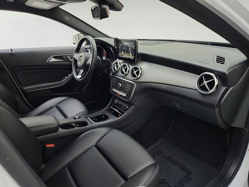 Used 2020 Mercedes-Benz GLA 250 image 25