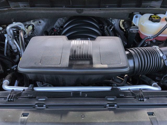 Used 2025 GMC Yukon Denali AWD/4WD image 32
