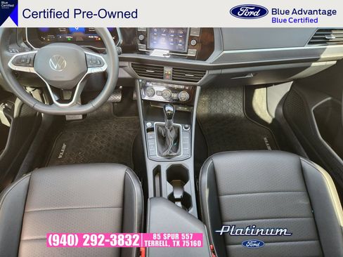 Used 2024 Volkswagen Jetta SE w/ Panoramic Sunroof Package FWD image 26