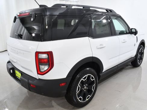 New 2025 Ford Bronco Sport Outer Banks w/ Outer Banks Tech Package+ image 11