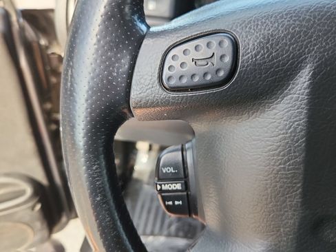 Used 2003 Land Rover Discovery SE AWD/4WD image 23