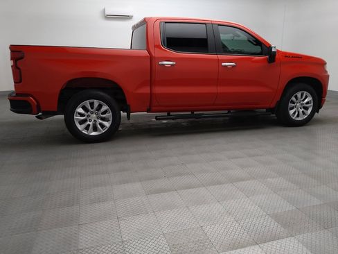 Used 2021 Chevrolet Silverado 1500 Custom w/ LPO, Dark Essentials Package RWD image 10