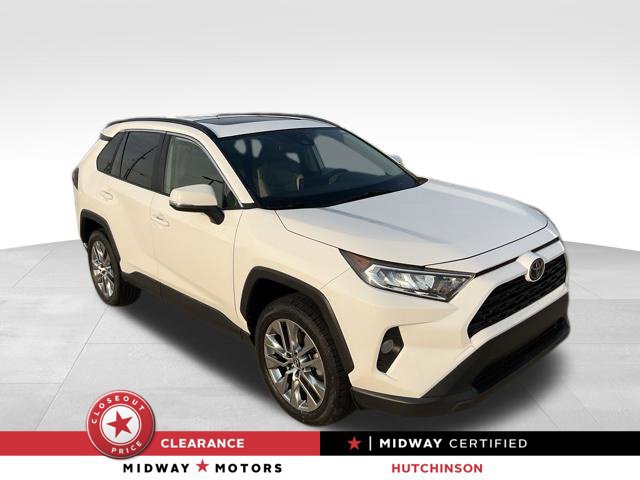 Used 2019 Toyota RAV4 XLE Premium FWD image 1