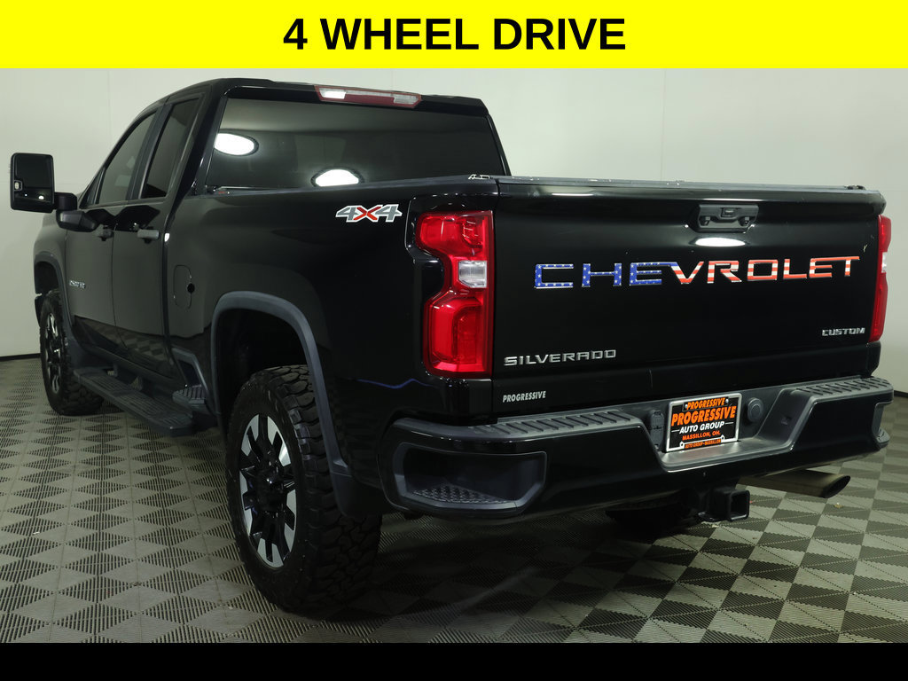 Used 2020 Chevrolet Silverado 2500 Custom w/ Custom Value Package AWD/4WD image 3