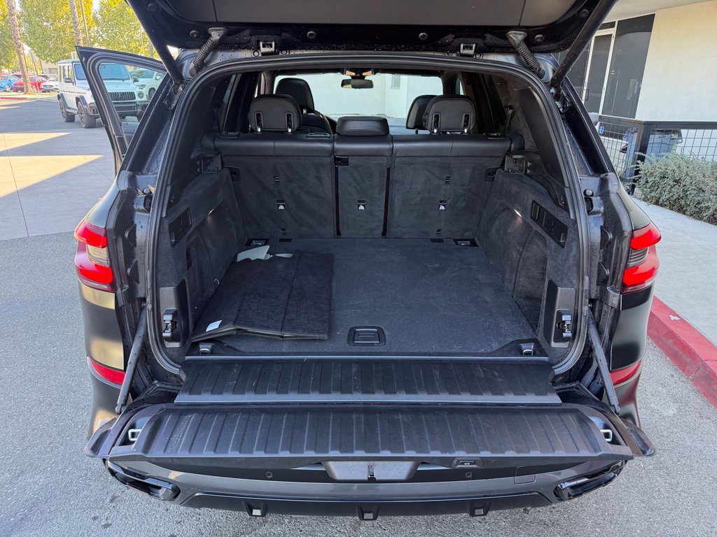 Used 2022 BMW X5 xDrive40i AWD/4WD image 17