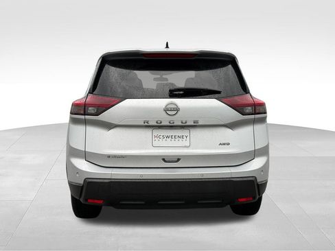 Used 2024 Nissan Rogue S AWD/4WD image 50