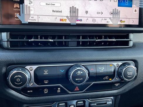 New 2025 Jeep Wrangler Sport S image 27