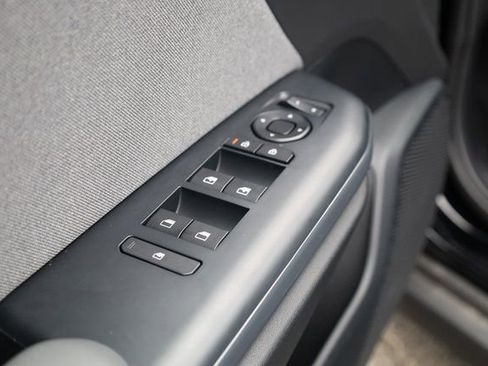 New 2025 Kia K4 EX image 17