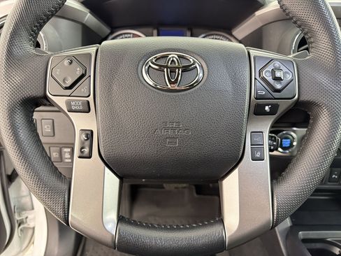 Used 2023 Toyota Tacoma Limited AWD/4WD image 17