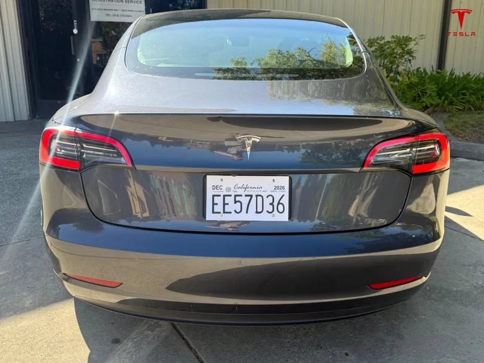 Used 2023 Tesla Model 3 Standard Range RWD image 6
