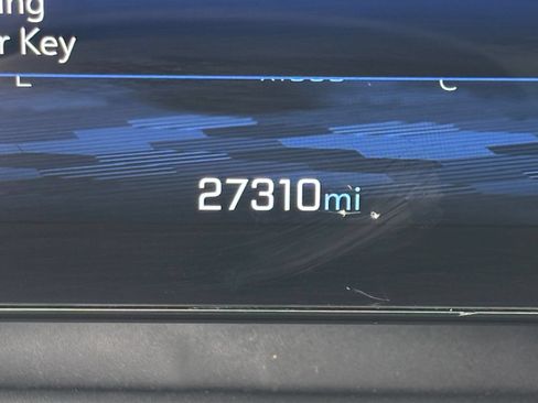 Used 2025 Chevrolet Equinox LT FWD image 33