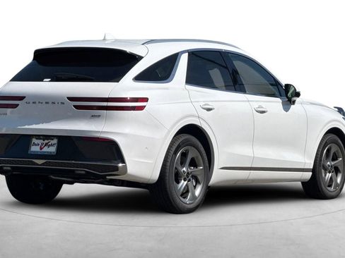 New 2026 Genesis GV70 2.5T Advanced image 6