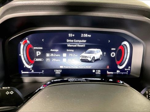 Used 2025 Nissan Rogue Platinum w/ Platinum Premium Package image 30