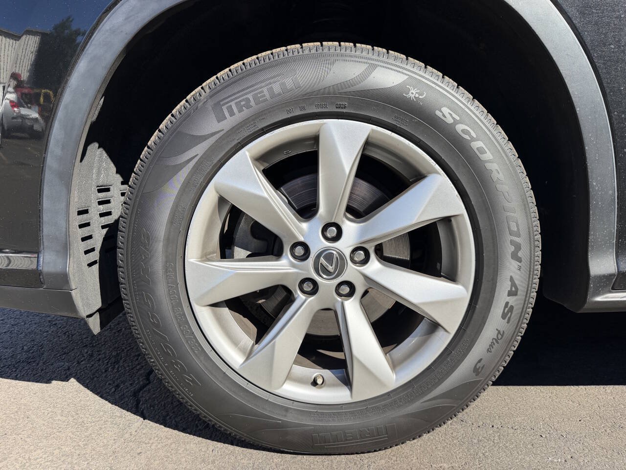 Used 2018 Lexus RX 350 AWD w/ Accessory Package image 37