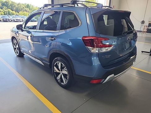 Used 2019 Subaru Forester Touring AWD/4WD image 4