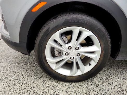 Used 2023 Buick Encore GX Preferred w/ Cold Weather Comfort Package AWD/4WD image 9