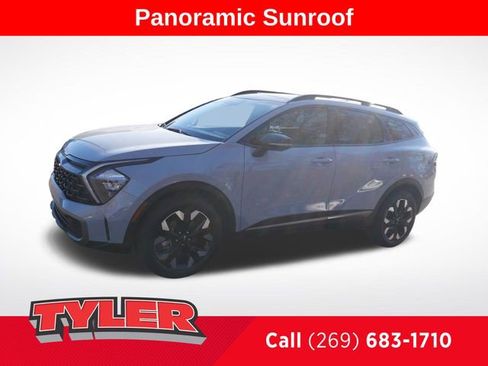 Used 2023 Kia Sportage X-Line w/ X-Line Premium Package image 3