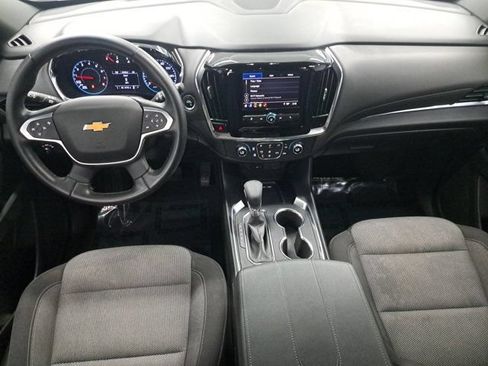 Used 2023 Chevrolet Traverse LT FWD image 16