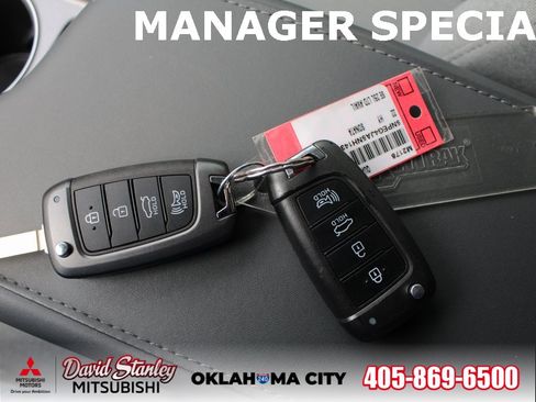 Used 2022 Hyundai Sonata SE w/ Preferred Accessory Package image 21