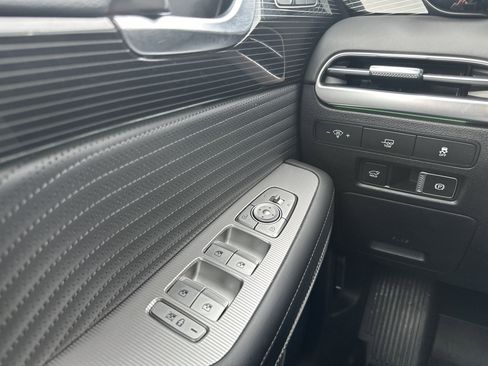 Used 2023 Hyundai Palisade Calligraphy image 27