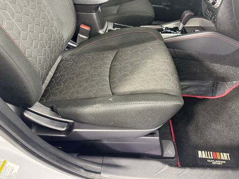 Used 2024 Mitsubishi Outlander Sport Ralliart image 32