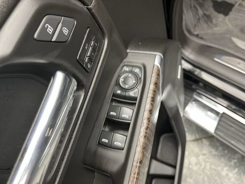 Certified 2021 GMC Sierra 1500 Denali image 10